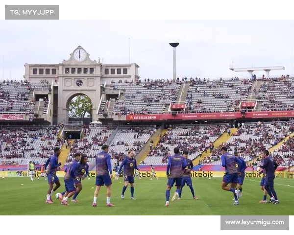 巴萨球场LED测试完成，创新灯光系统提升观赛